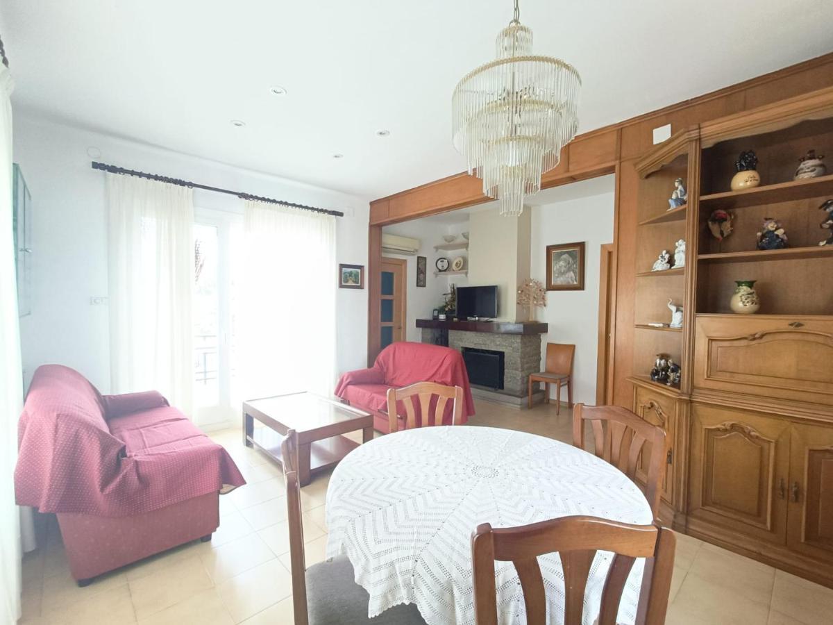 1R Pis Al Port-Terrassa I Jardi Lägenhet Llança Exteriör bild